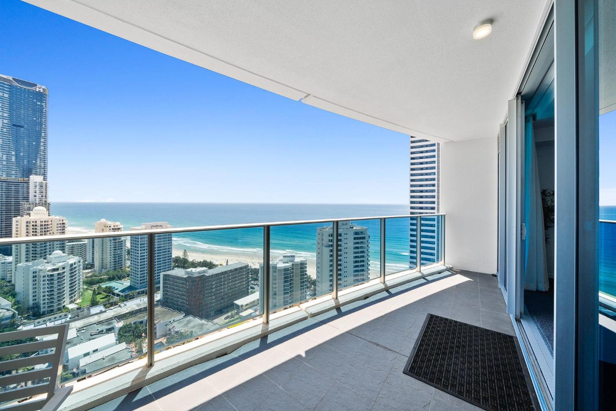 H Star Residences-- Paradise Stayz Gold Coast Exterior photo