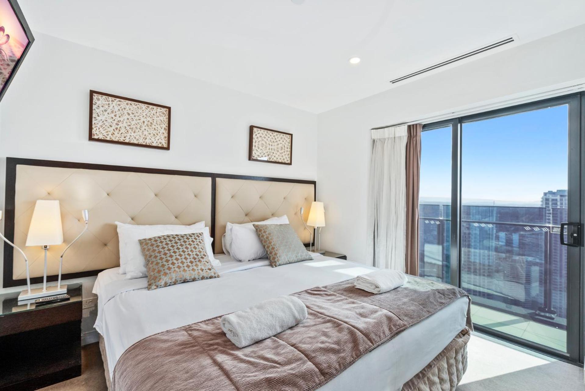 H Star Residences-- Paradise Stayz Gold Coast Exterior photo