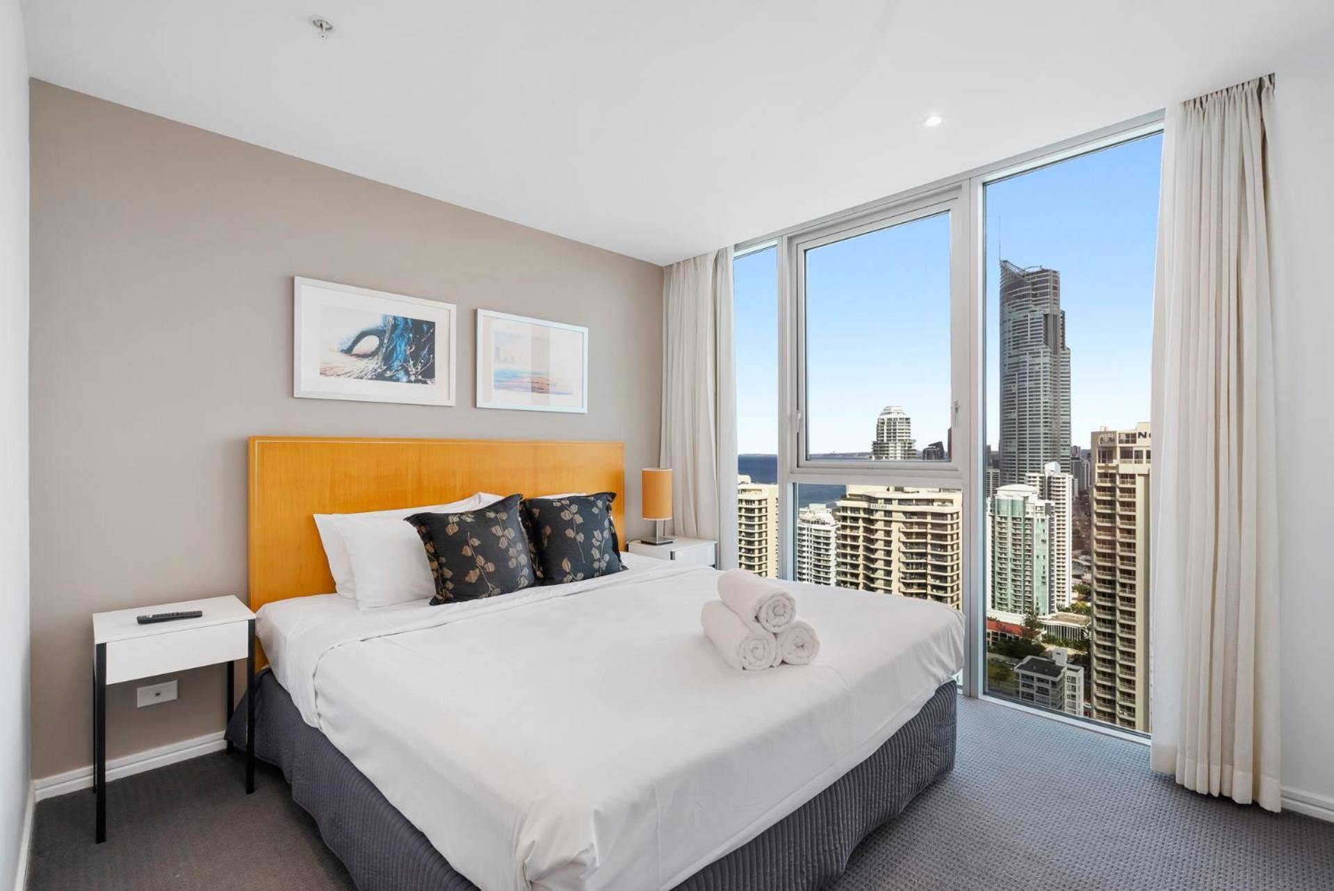 H Star Residences-- Paradise Stayz Gold Coast Exterior photo