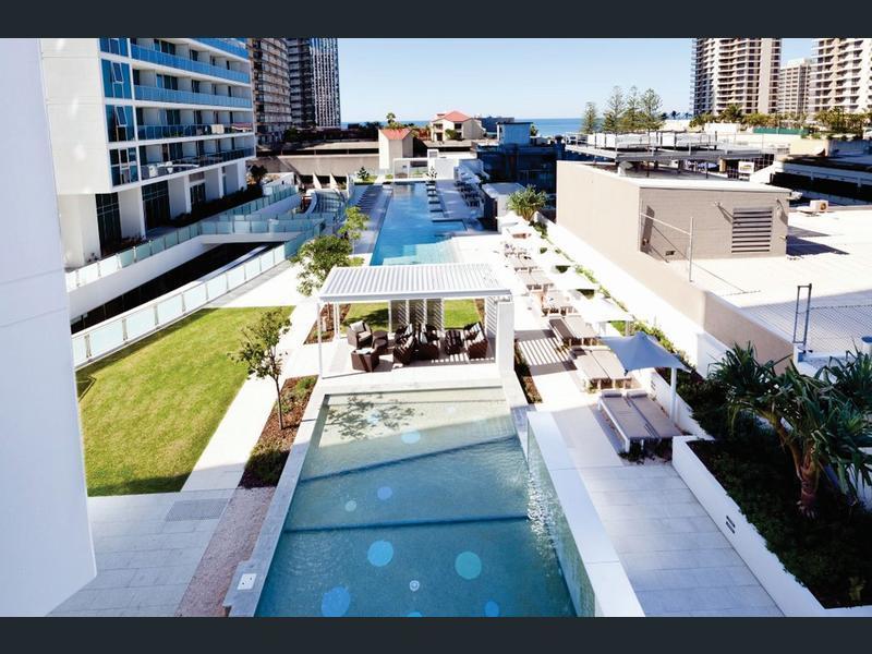 H Star Residences-- Paradise Stayz Gold Coast Exterior photo